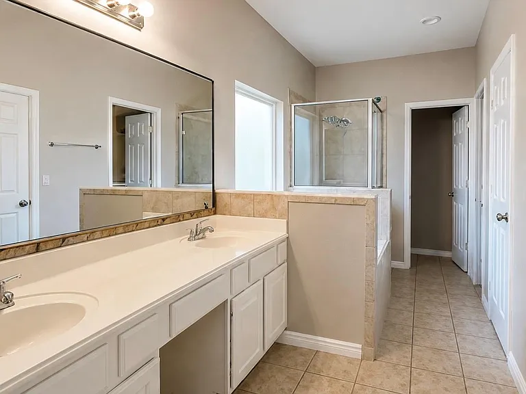 8618 Rocky River St — Photo 11