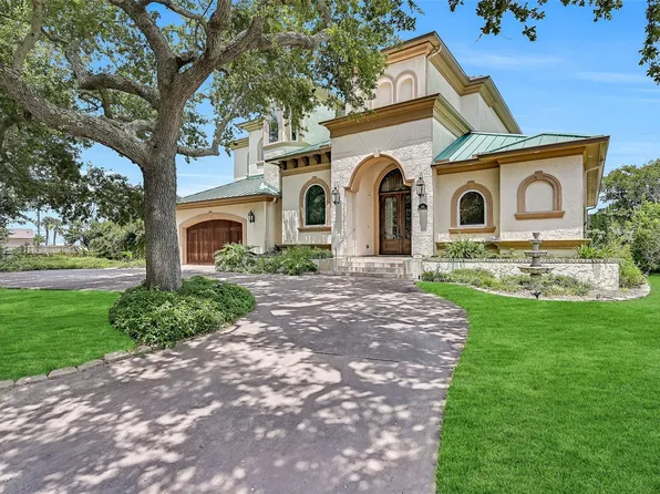 1301 Harbor View Dr, Galveston, TX 77550