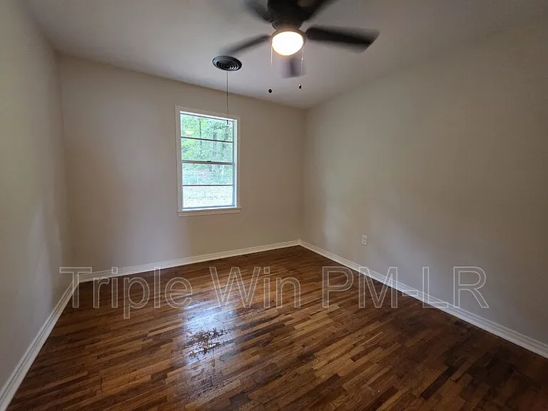 602 J K St — Photo 24