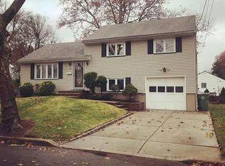 715 Inwood Rd, Linden, NJ 07036