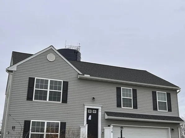 76 Bryn Way, Mount Wolf, PA 17347