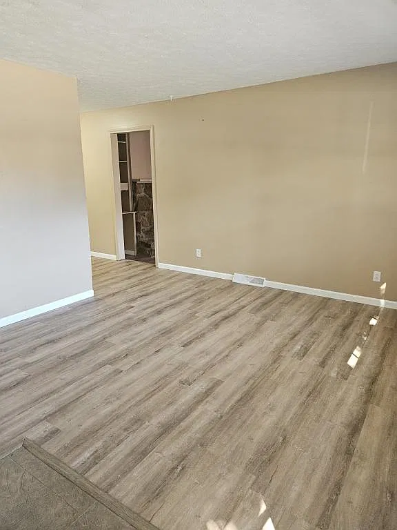 730 Hausfeldt Ln. — Photo 3