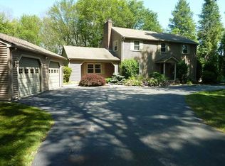 5 Cody Dr, Glocester, RI 02857