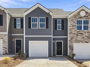 809 Embark Cir, Greer, SC 29651