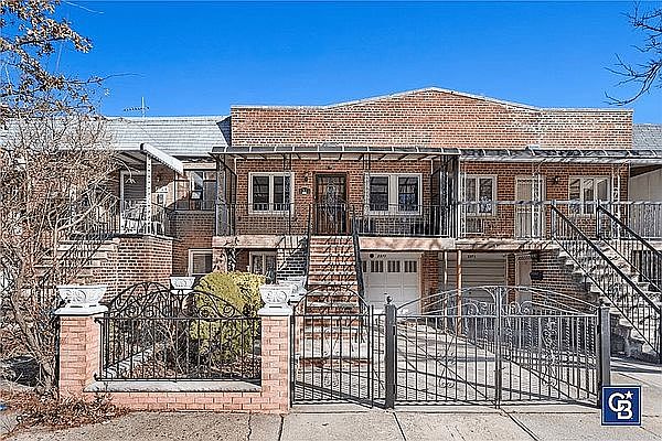 1st image of 2371 Bragg St #2