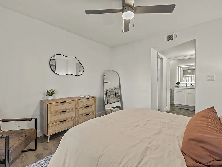1801 Brantley Rd — Photo 21