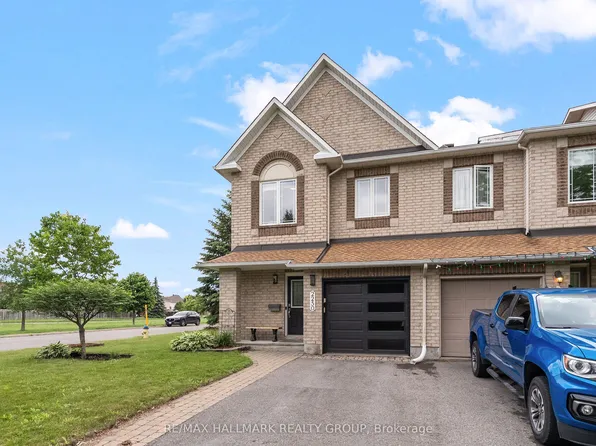 2250 Silverado Cres, Ottawa, ON K4A 4V1