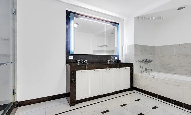 Rented by Engel & Völkers New York City | media 20