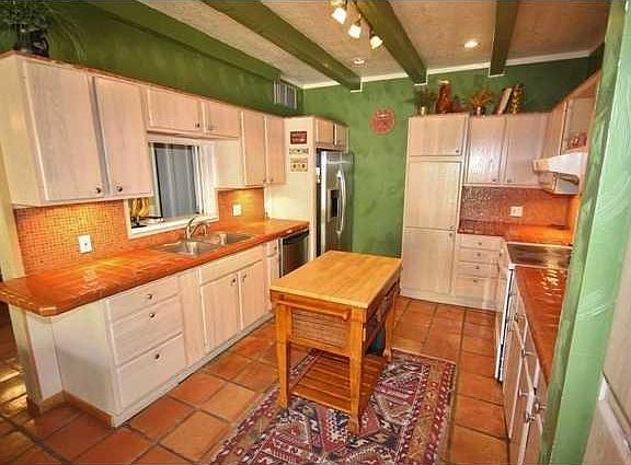 4th image of 5400 Davis Cup Ct