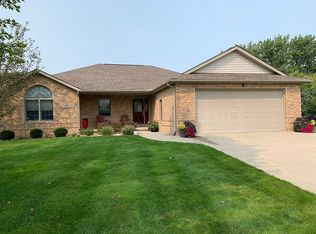 5410 Lisa Dr, Bay City, MI