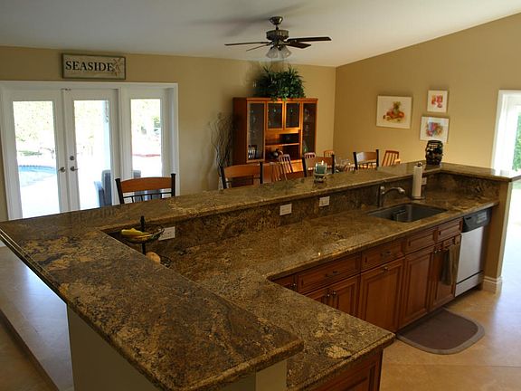 Kitchen with view to pool