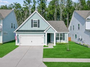 424 Eagleview Dr, Moncks Corner, SC 29461