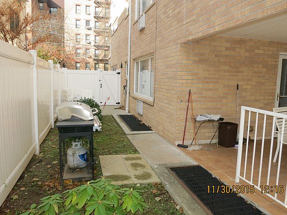 3rd image of 3186 Avenue V #A
