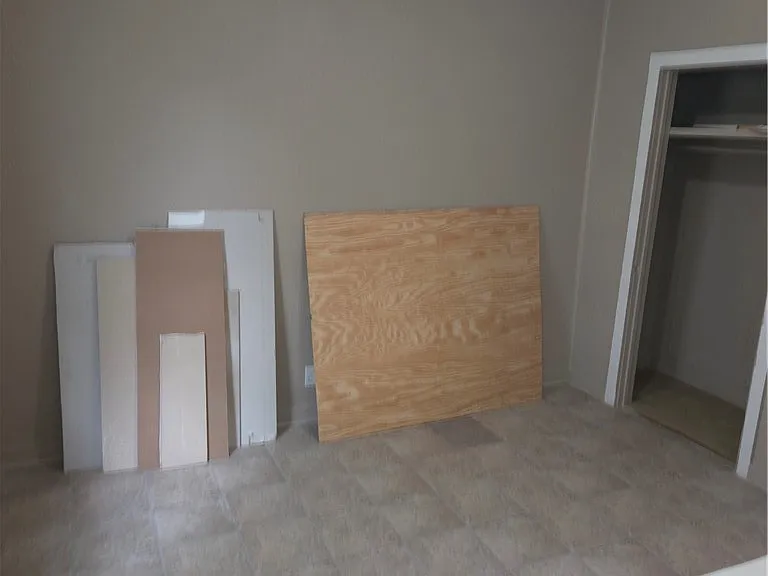 411 Waco St — Photo 5