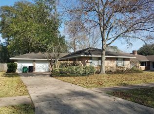 6110 Shadow Crest St, Houston, TX 77074