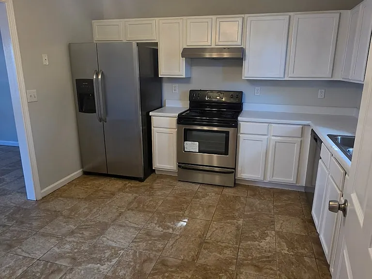 134 Point Place Dr — Photo 37