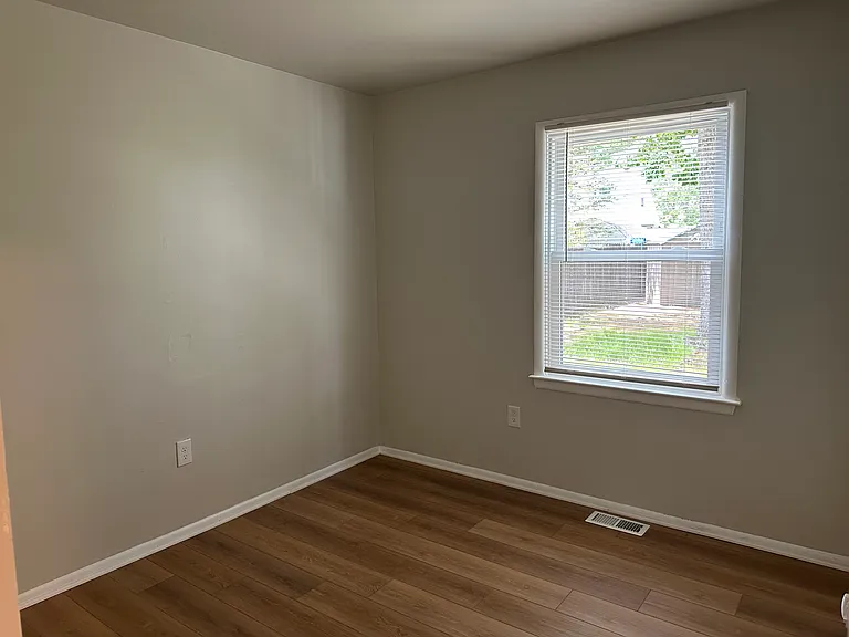 546 Nautilus Dr — Photo 14