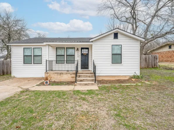 205 E 5th St, Weatherford, TX 76086