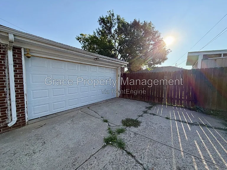 3075 N Dahlia St — Photo 20