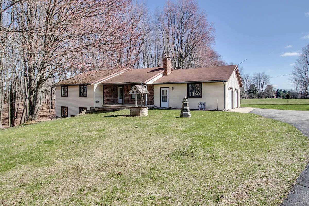16230 Old Us Highway 27 N photo 1