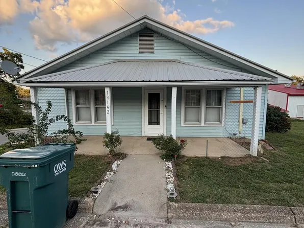 18142 2nd Street, Eminence, MO 65466