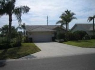 979 Kings Way, Naples, FL 34104