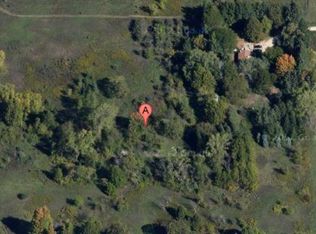 3651 Lovers Ln, Slinger, WI 53086