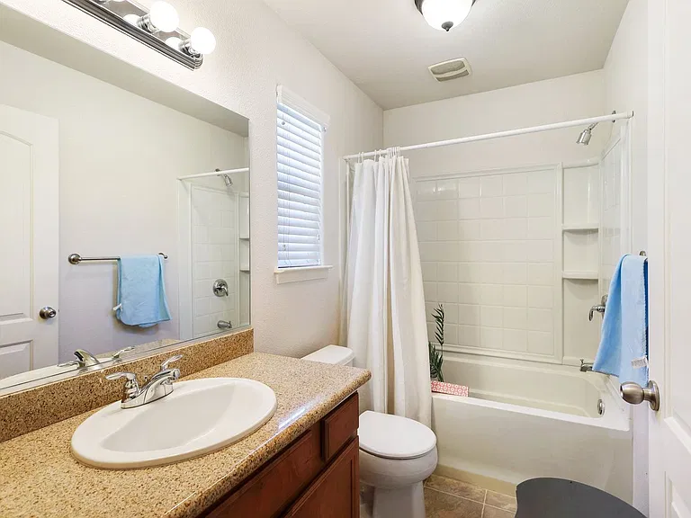 2035 Vienna Way — Photo 13