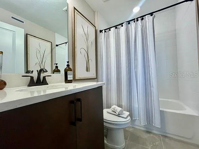 15501 Hamlin Park Dr — Photo 31