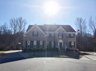 4009 Castlemaine Ct, Cary, NC 27519