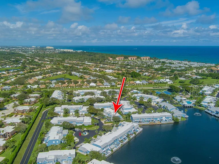 1221 Ocean Dunes Cir — Photo 28