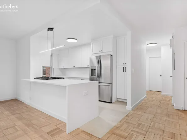 475 Fdr Drive image 9 of 16