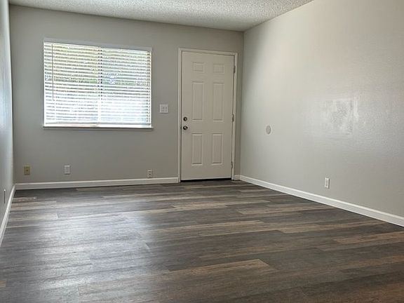 2nd image of 425 Rick Ct APT G