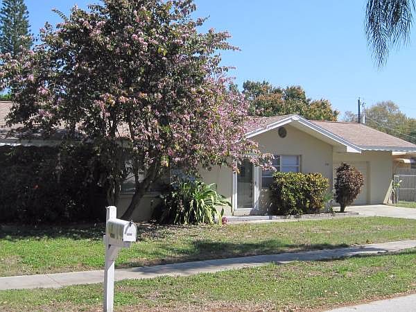 1st image of 3925 Freedom Ave