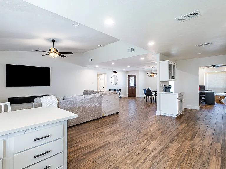 1616 Montana Trl — Photo 16