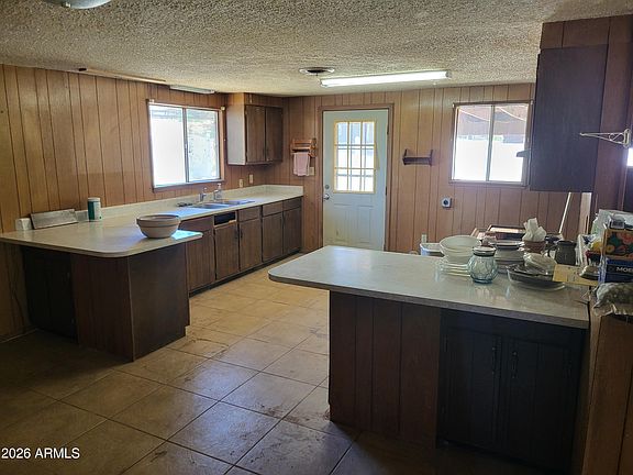 4th image of 2868 S Candler Drive