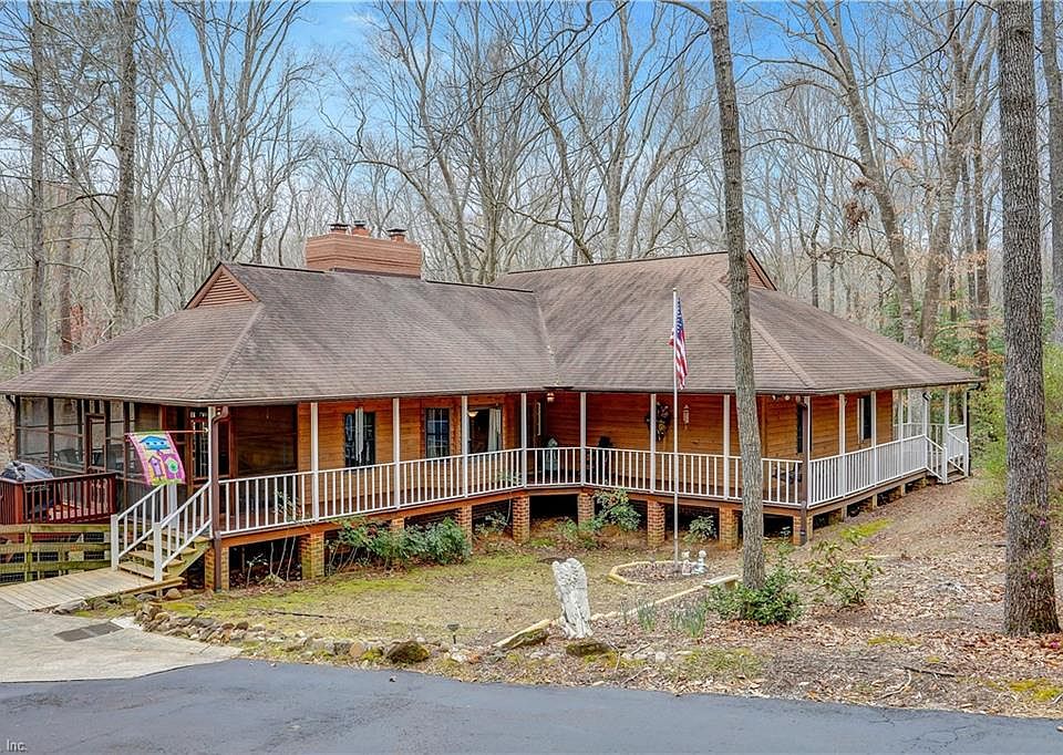1st image of 125 Wilderness Ln