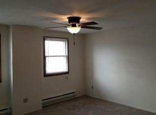 1128 Geele Ave APT G, Sheboygan, WI 53083