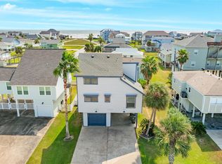 13819 San Domingo Dr, Galveston, TX 77554