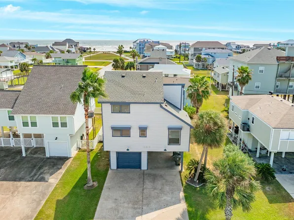 13819 San Domingo Dr, Galveston, TX 77554