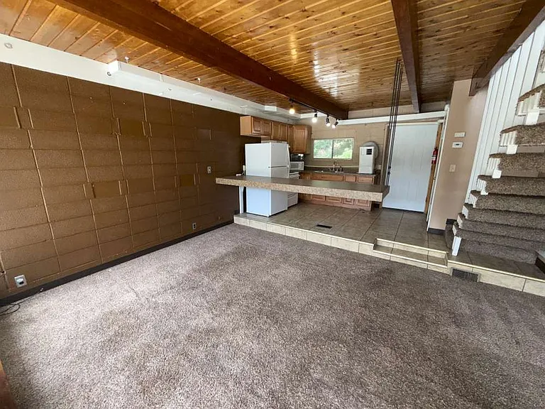 899 Canyon Rd #3 — Photo 4
