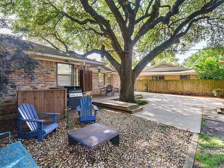 7208 Bucknell Dr — Photo 22