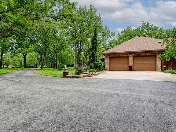 2nd image of 5924 S Farm Road 181
