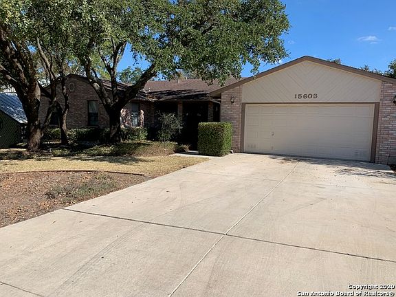3rd image of 15603 Trail Bluff Dr