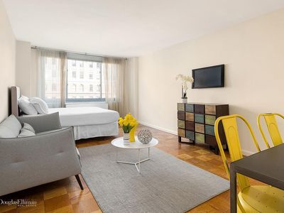 2025 Broadway APT 12G, New York, NY, 10023