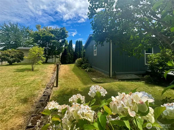 1093 Todd Place #23, Burlington, WA 98233