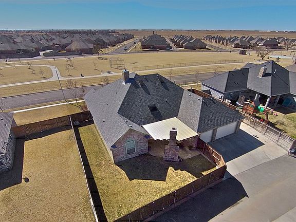 3rd image of 7712 Garden Way