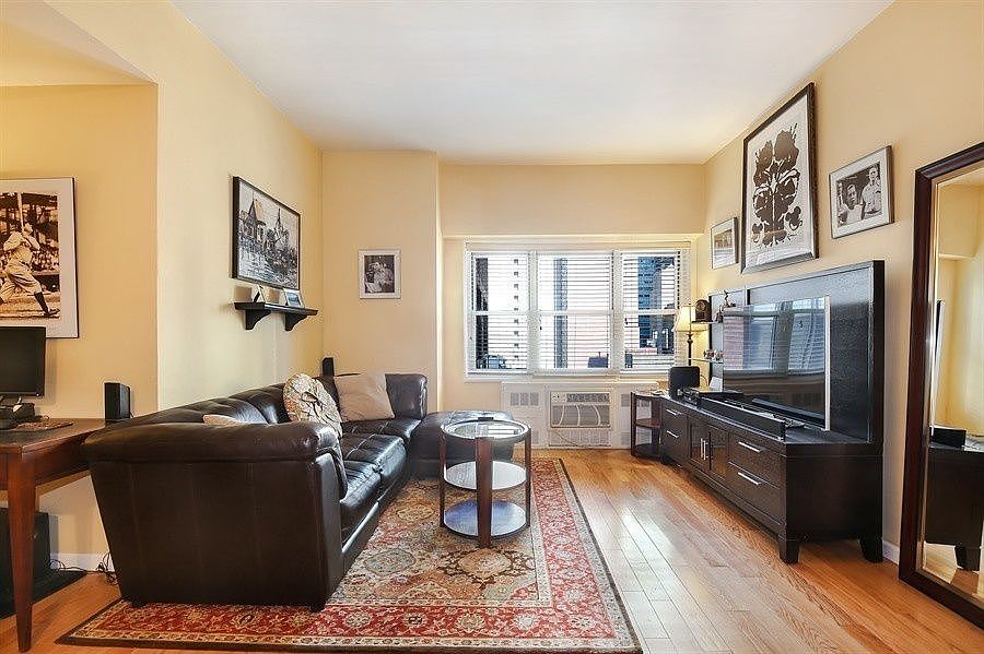 1st image of 963 2nd Ave #17A