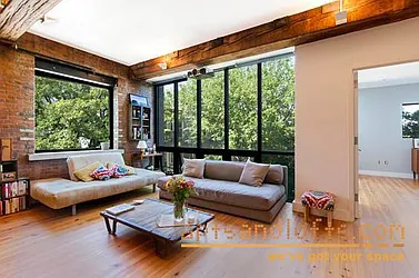 Rented by aptsandlofts.com