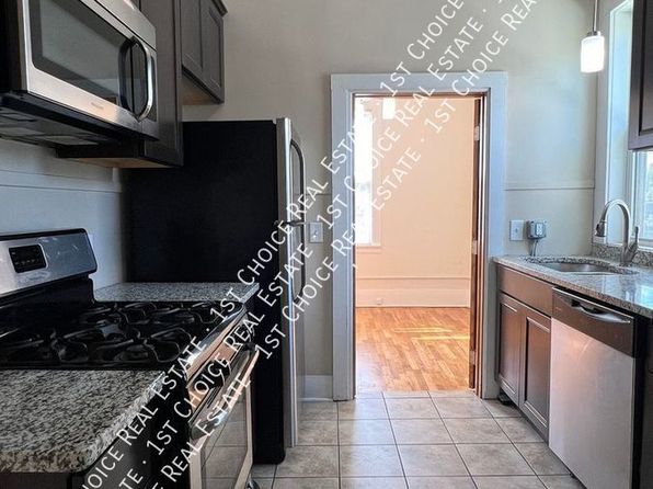 1300 Center St APT B